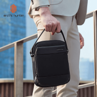کیف رودوشی آرکتیک هانتر مدل K00679 - Image 13
