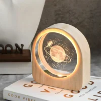 چراغ خواب کریستالی با قاب چوبی مدل دختر و ماه کد 3-98290